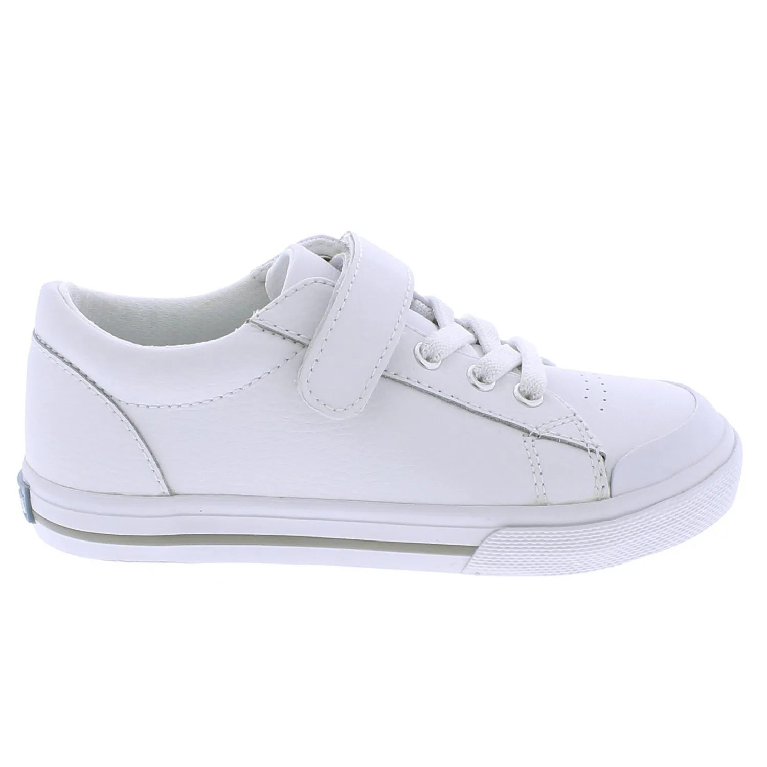 Footmates Reese Leather Sneaker