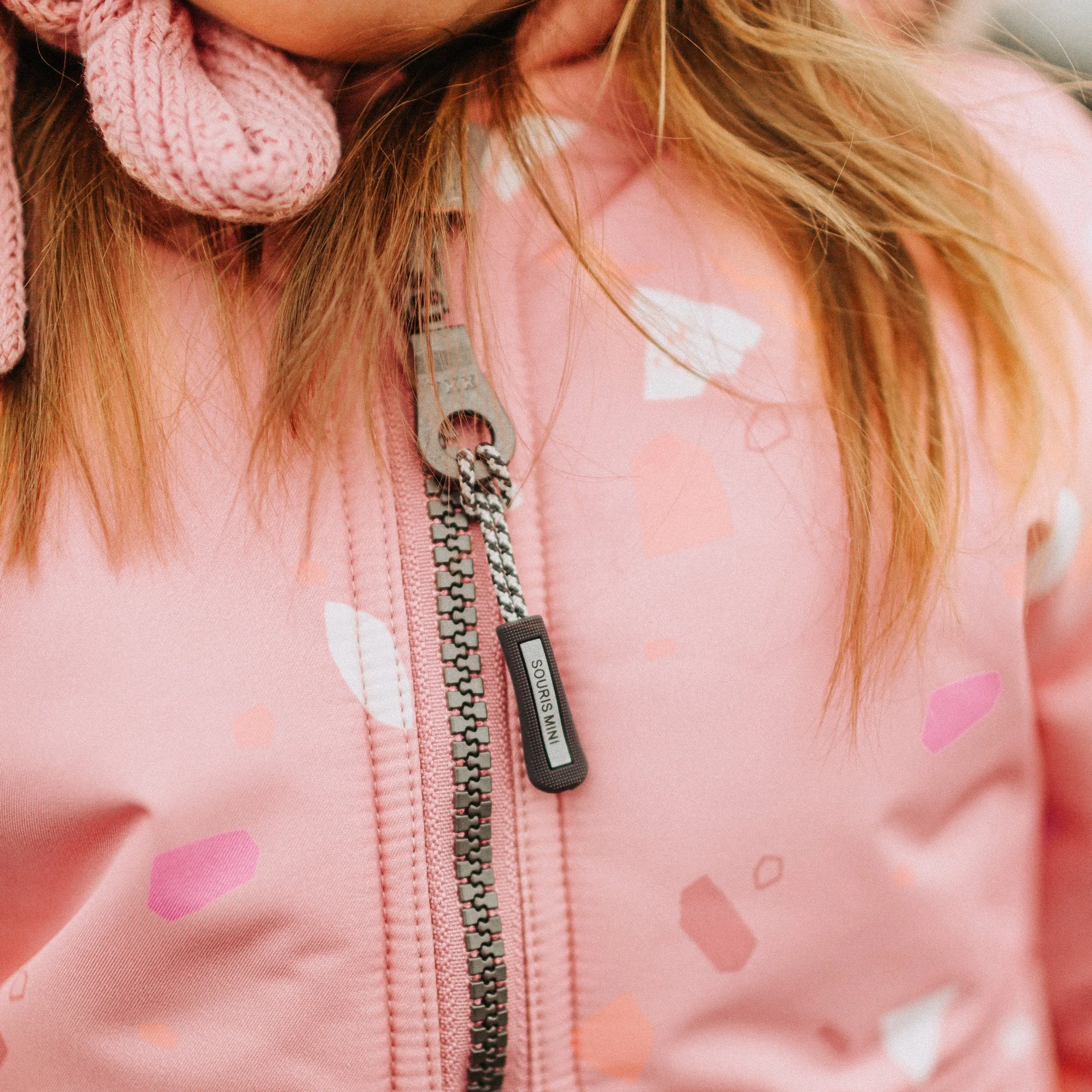 Habit de neige 3 en 1 rose à motifs et fausse fourrure, bébé || 3 in 1 pink snowsuit with print and faux fur, baby