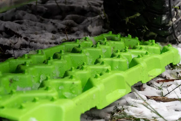 Ironman 4x4 Reco-Traks Off-Road Recovery Boards