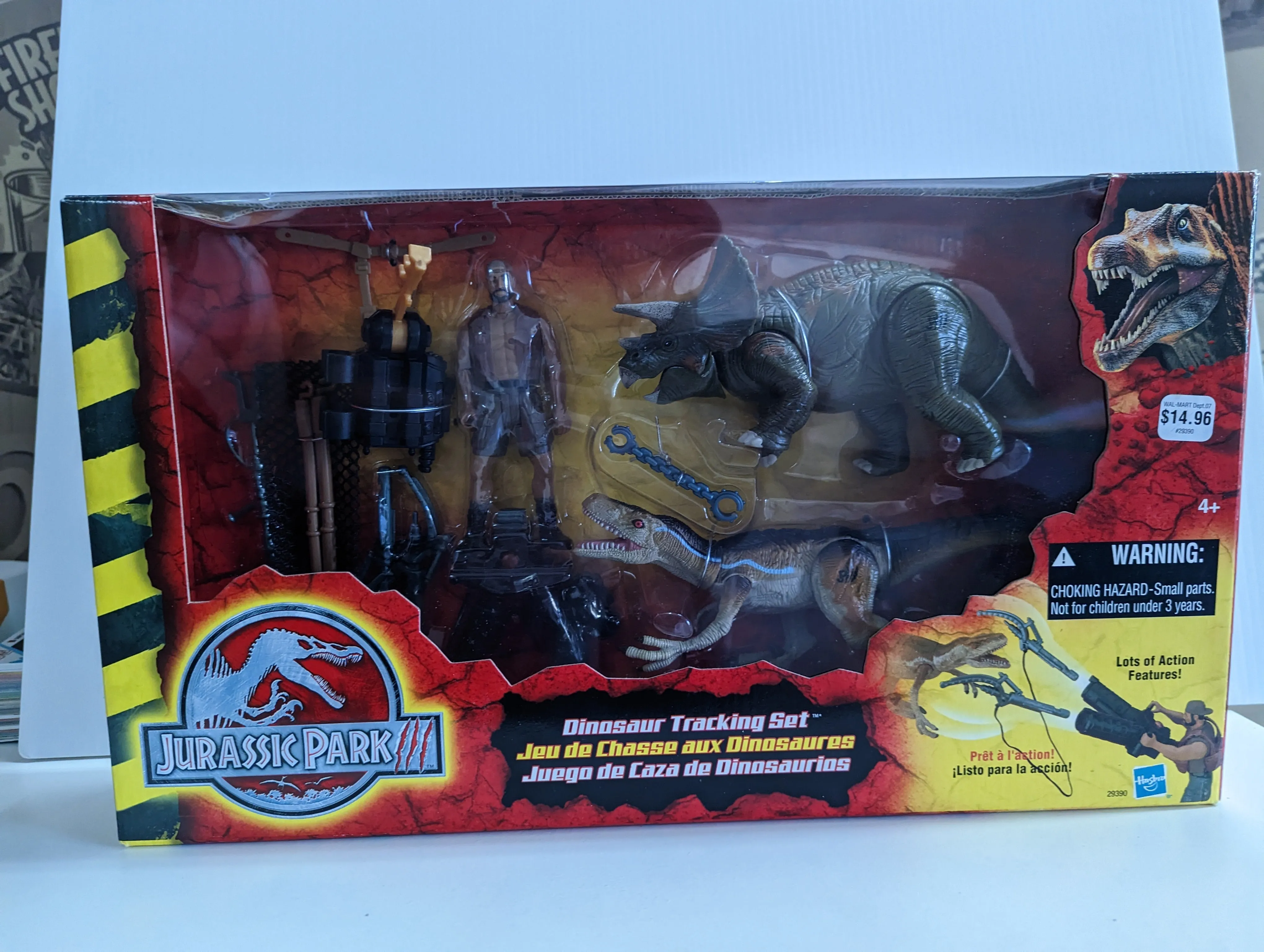Jurassic Park 3 Dinosaur Tracking Set Velociraptor Triceratops MIB Lost World
