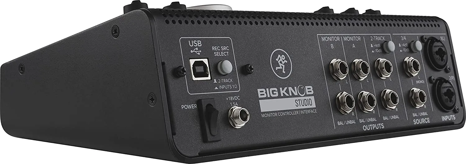 Mackie Audio Interface, 3x2 (BIG KNOB STUDIO)