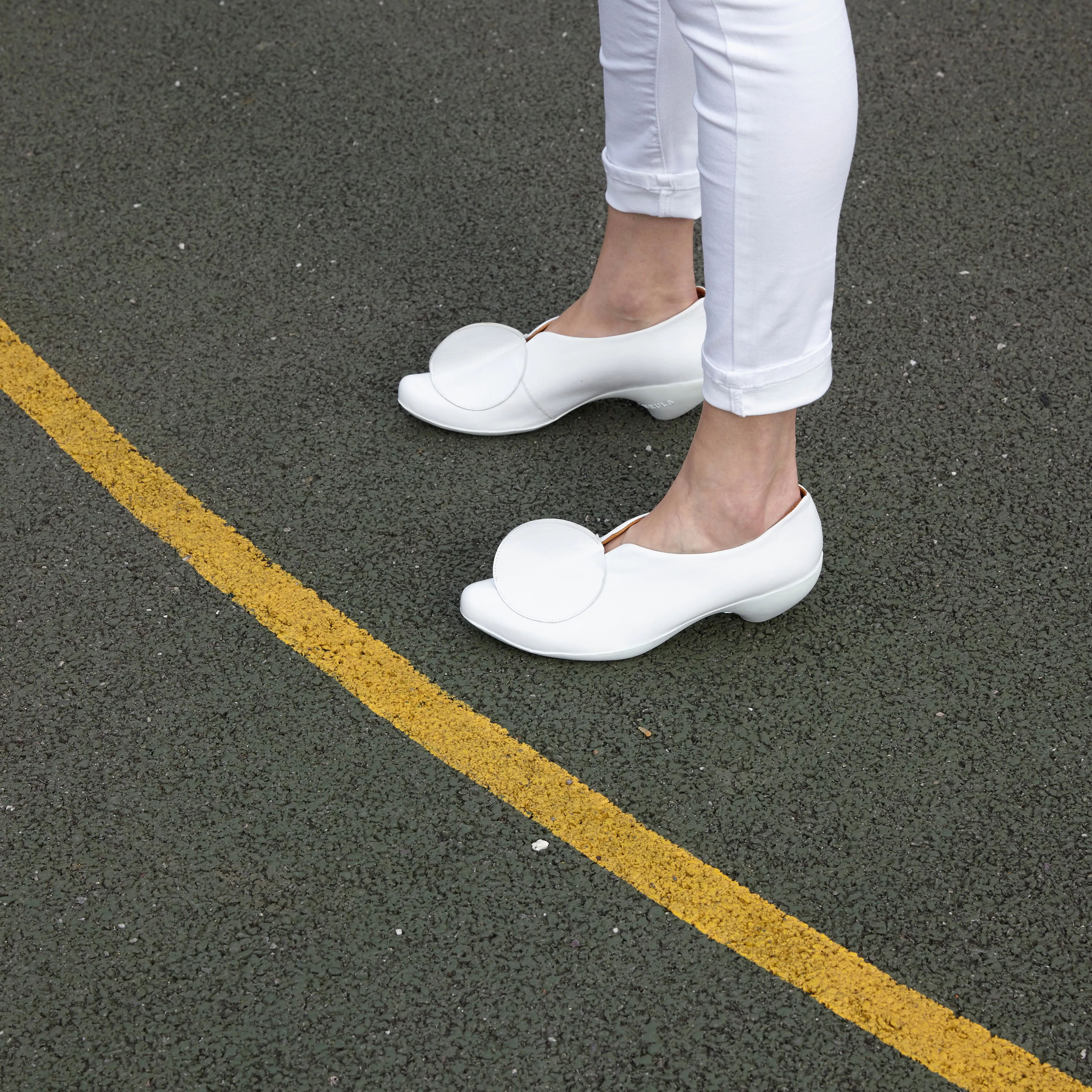 SS24 LOWTOP White | Slip On Heels